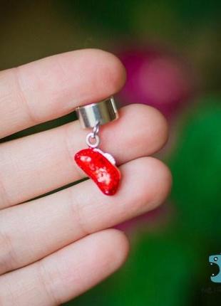 Кафф "красная сумочка". без прокола