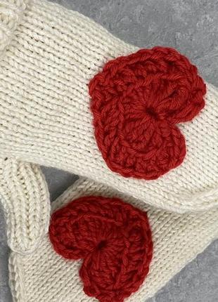 Вязаные варежки сердечко белые перчатки митенки сердце молочные белые пудровые...