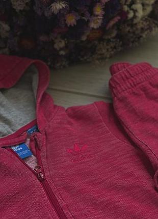 Костюм від adidas