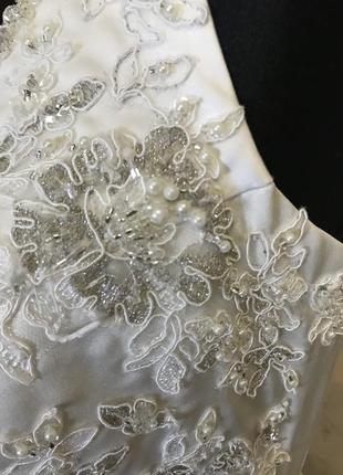 Свадебное платье айвори со шлейфом7 фото