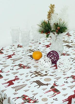 Скатертина новорічна для кухні, вітальні, олені на білому тлі, 150х220 см, святкова упаковка1 фото