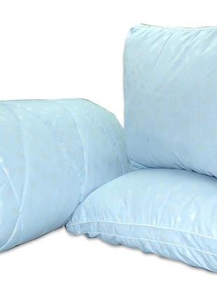 Комплект:  одеяло лебяжий пух голубое евро, 2 подушки 70х70 см
