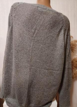 Нарядный тоненький серый свитер реглан большого размера4 фото
