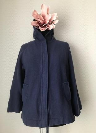 Чистошерстяная трикотажная куртка с капюшоном от дорогого бренда elena miro, размер укр 52-54-56