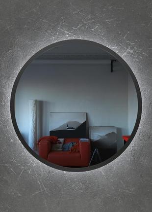 Кругле дзеркало у чорному кольорі з підсвічуванням 60 см2 фото