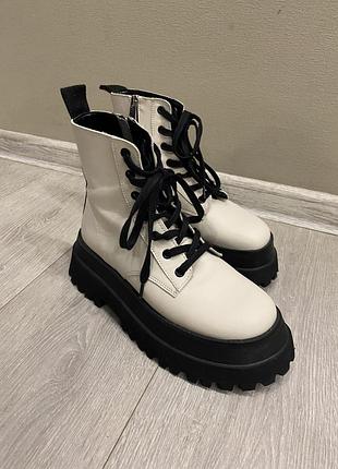 Ботинки zara