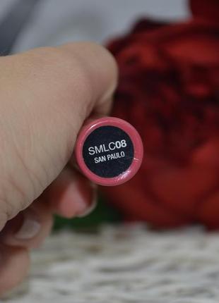 Фірмова легка рідка матова помада nyx professional makeup soft matte lip cream оригінал5 фото