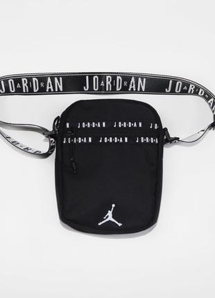 Сумка через плече nike air jordan месенджер джордан бананка найк2 фото