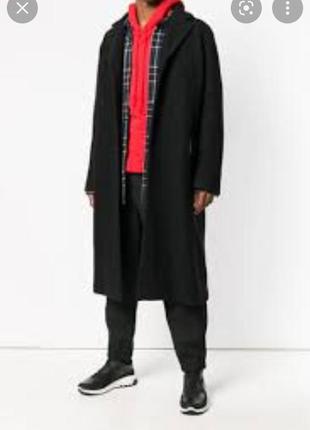 Чёрное cashmere and wool длинное мужское пальто с поясом