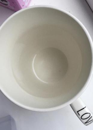 Чашка кружка с принтом рисунком с сердечком сердцем надписями надписью цветочками цветами в подарочной коробке упаковке на подарок 3