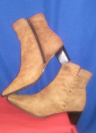 Хорошие   новые     демисезонные  полусапожки