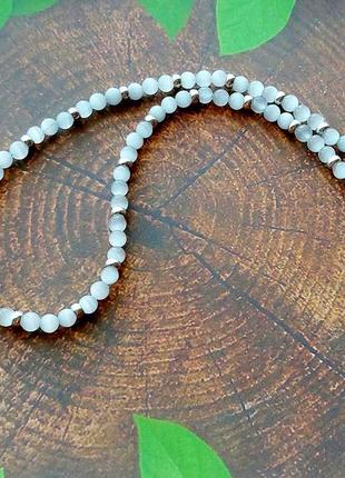 Намисто під шию "біле котяче око з вставками"