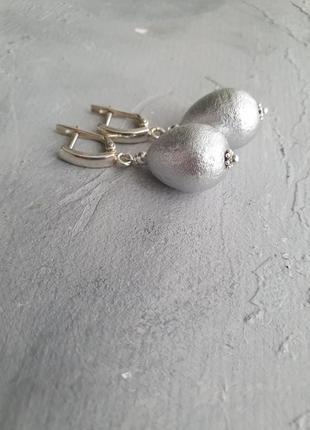 Сережки срібні 'сірий бавовняні перли'4 фото