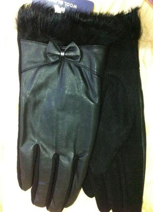 Перчатки женские из кожзама и кашемира,подкладка плюш