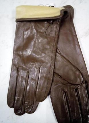 Кожаные женские перчатки цвет коричневый2 фото