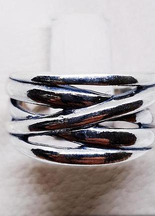 Кольцо серебряное 19 4,52 г