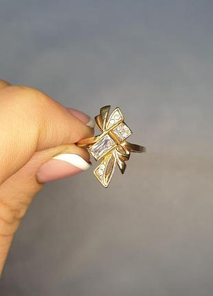 Перстень позолочений з кубічним цирконієм 16 2,6