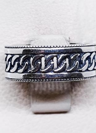 Кольцо серебряное 17 3,9 г