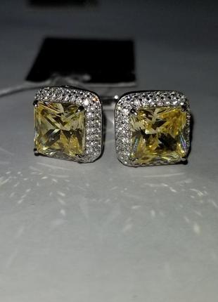 Серебряное кольцо  размер 17.5