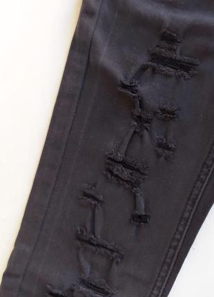 Черные узкие джинсы рваные, с потертостями xxs7 фото