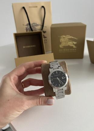 107446851 Burberry Kids Body mit kariertem Besatz WeiB burberry bu9101 7600