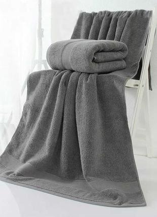 Полотенце махровое банное (хлопок) в подарочном пакете размер: 70 на 140 см серый2 фото