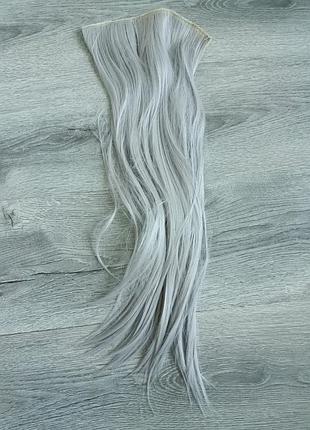 Волосся на заколках