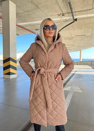 Теплая куртка пальто на поясе стеганая зимняя стеганая с поясом трендовая стильная базовая...