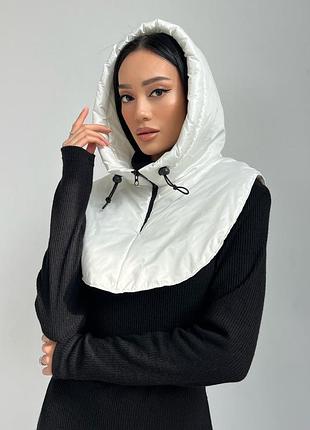 Зимний капор в белом цвете