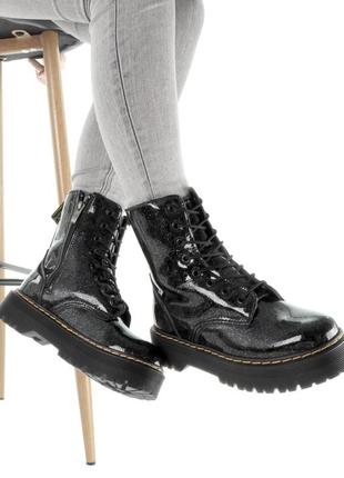 Зимові жіночі черевики dr. martens, женские зимние ботинки доктор мартинс