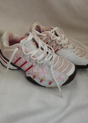 Кроссовки adidas