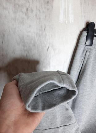 Крутые мужские серые базовые спортивные штаны nike dri-fit4 фото