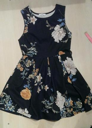 Модне темно-синє плаття без рукавів new look в квіточку3 фото