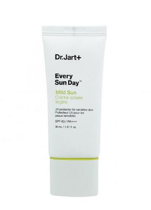 Мягкое солнцезащитное средство для лица с spf43/pa+++ dr.jart+ every sun day mild sun 30мл