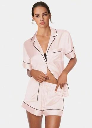 Пижама женская шелковая атласная с шортами розовая ( размеры 42-54 xs-xxxl)