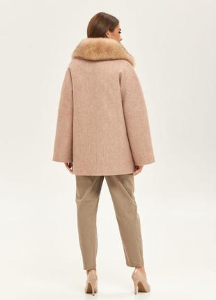 Зимнее брендовое женское короткое пальто с мехом2 фото