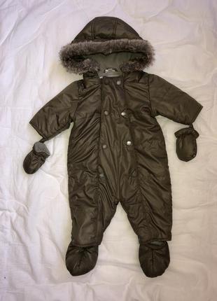 Красивый оливковый комбинезон демисезонный