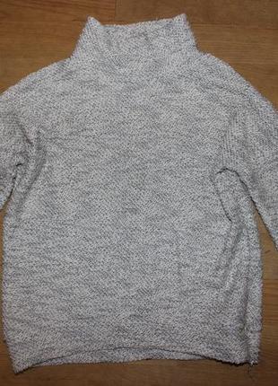 Стильна в'язана кофта