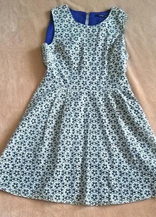 Кружевное платье oasis