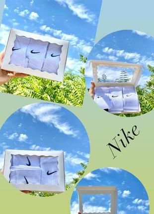 Жіночі високі шкарпетки nike 3 пари в коробці3 фото