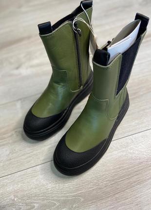 Шкіряні чобітки zara 7