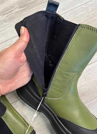 Шкіряні чобітки zara 8