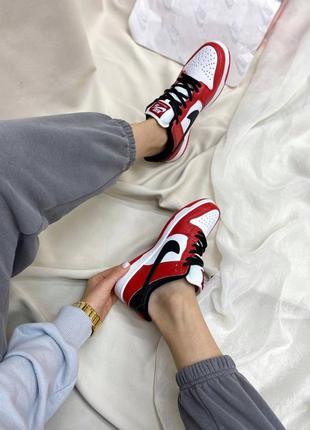 Жіночі кросівки nike dunk женские кроссовки найк