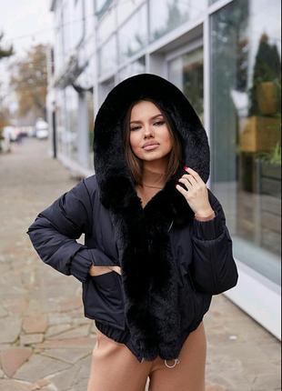 Стильний зимовий бомбер