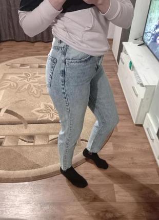 Джинси