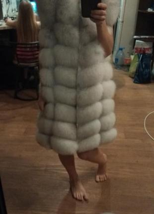 Натуральная меховая жилетка песец соты 90 см