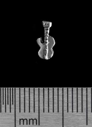 Серьга-гвоздик электрогитара (серебро, 925 проба)