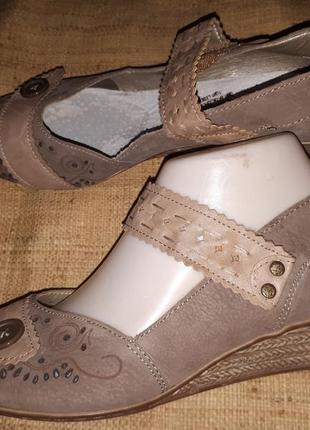 39р-26 см шкіра rieker antitress туфлі стан нових