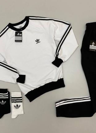 Теплий костюм adidas❄️