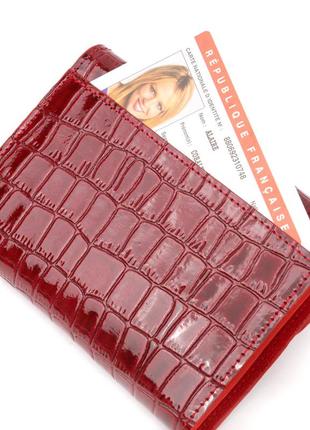 Лакований горизонтальний жіночий гаманець із монетницею з натуральної шкіри під крокодила karya 210736 фото